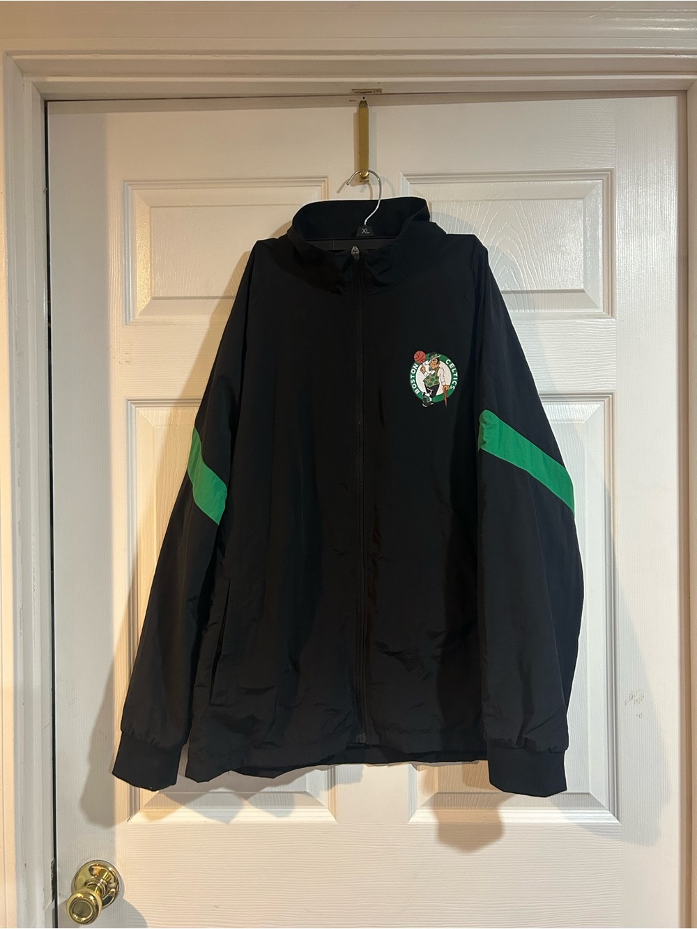 NWT NBA Boston Celtics Windbreaker Rain Jacket
